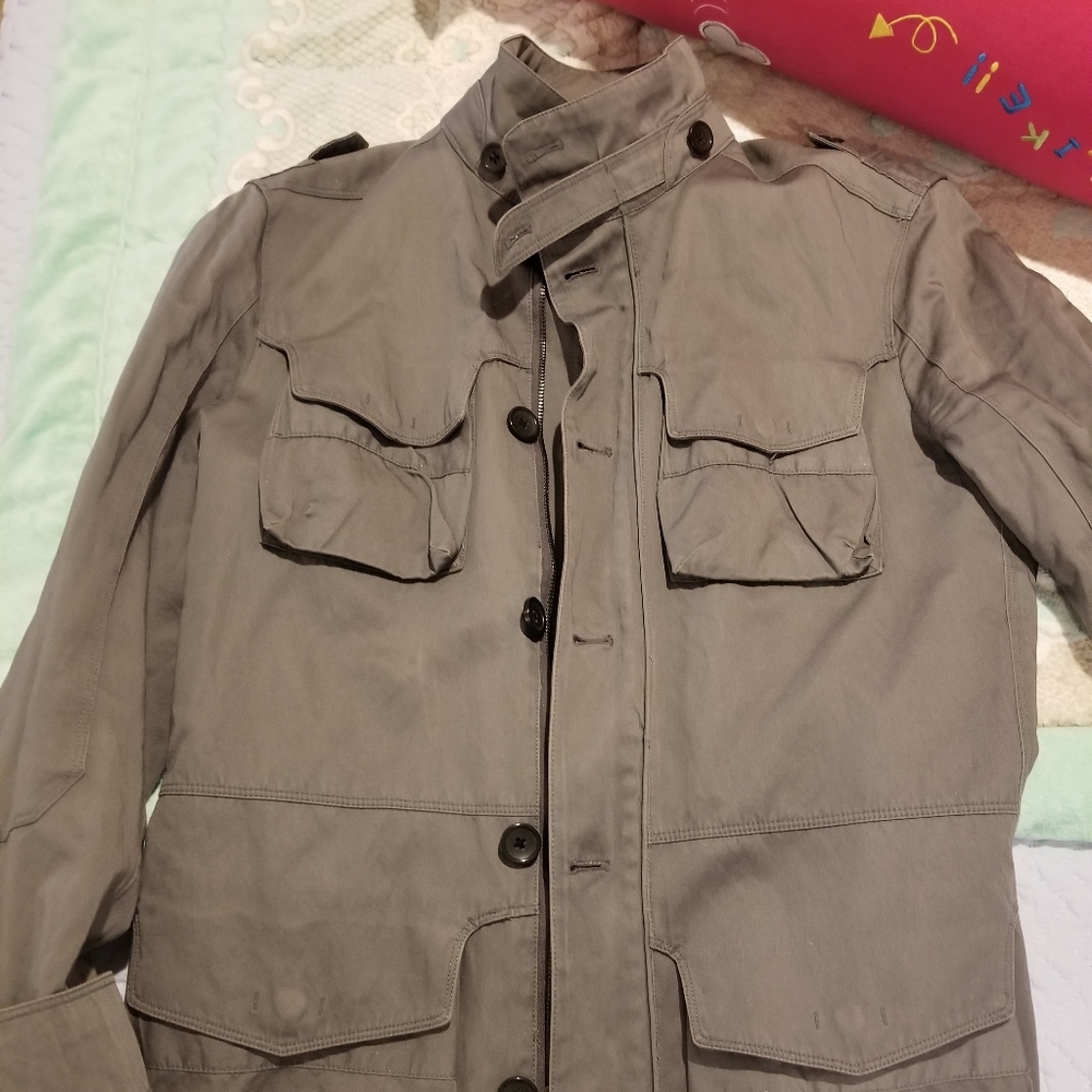Elie Tahari mens trench style jacket